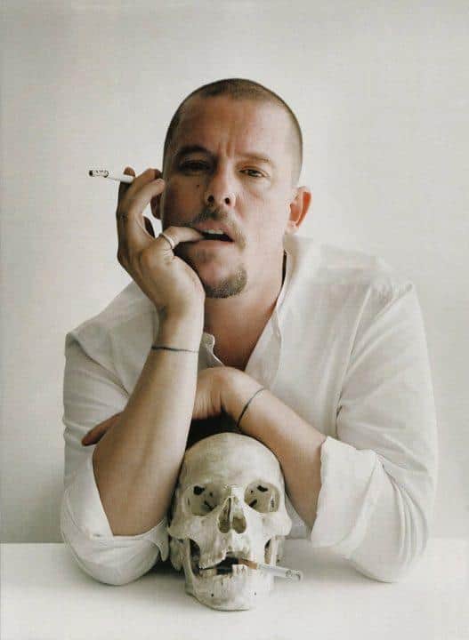 Alexander McQueen - L'Enfante Terrible -Cover-MaxMagFeatures