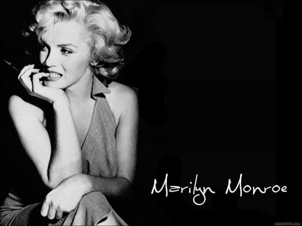 Marilyn Monroe - Cover - MaxMag - Feature