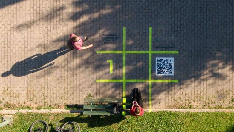 https://www.zougla.gr/greece/article/digital-pagakia-stin-kardia-tis-a8inas