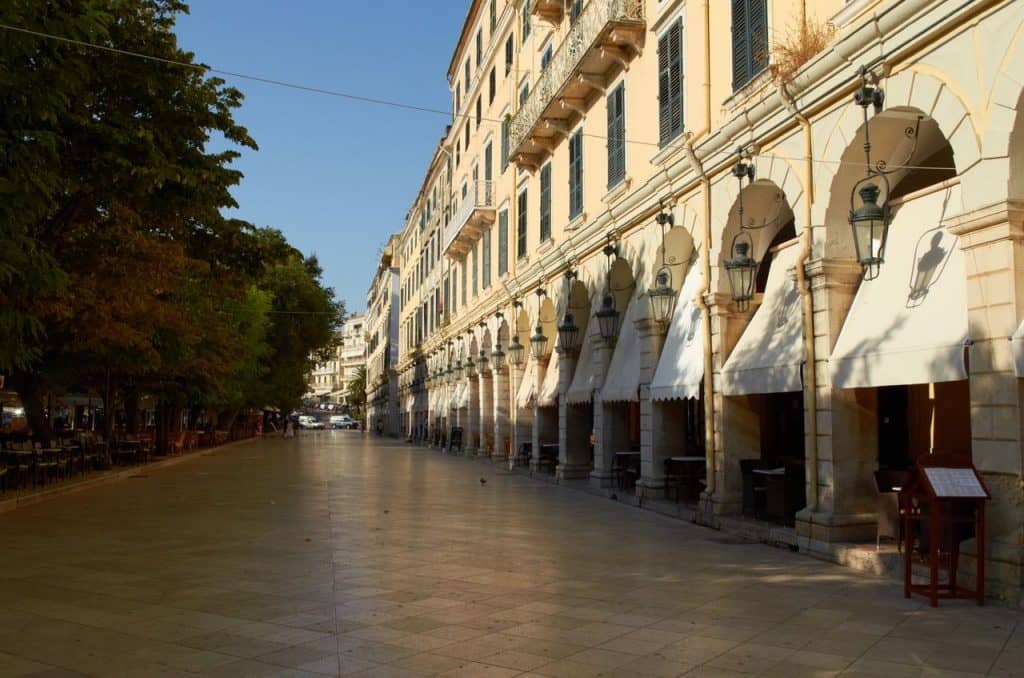 Λιστόν
