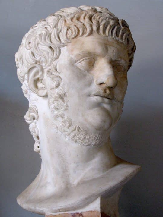 Νέρων