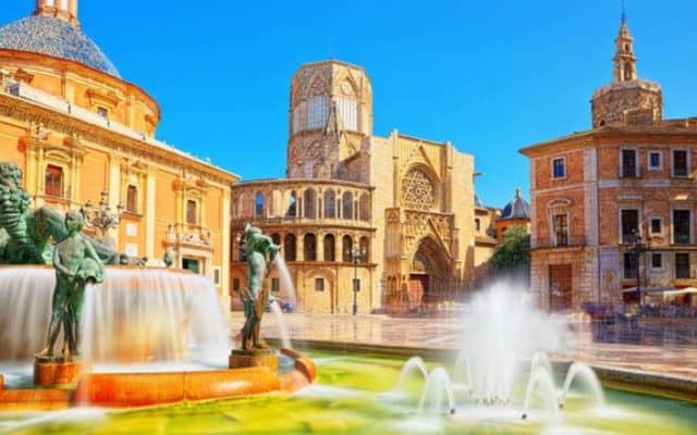 προορισμοί στην Ευρώπη για την Πρωτομαγιά του 2020 Βαλένθια
