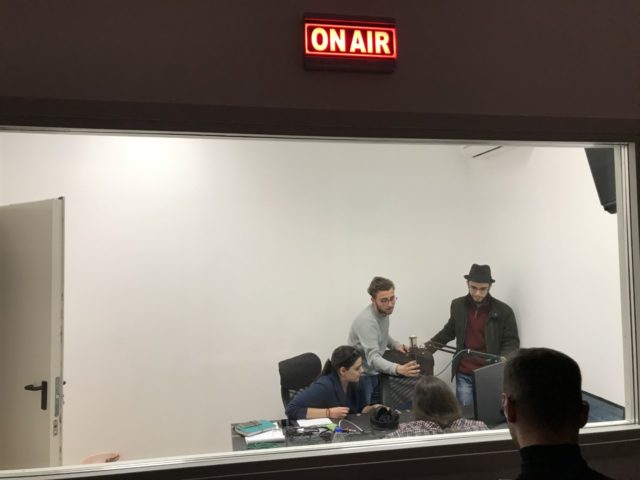 ματζόΡε ραδιόφωνο ετοιμασίες