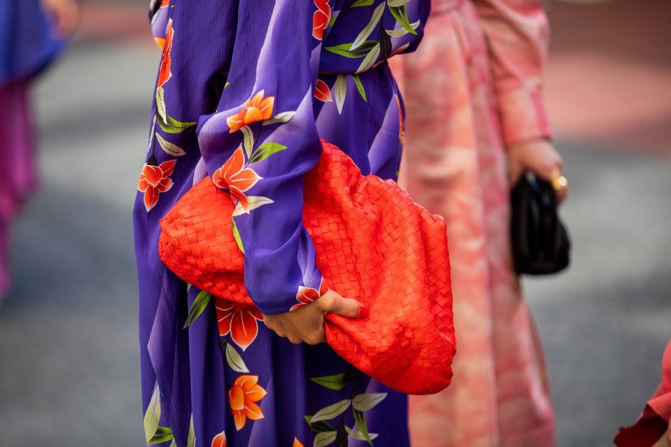 Puffy Clutches