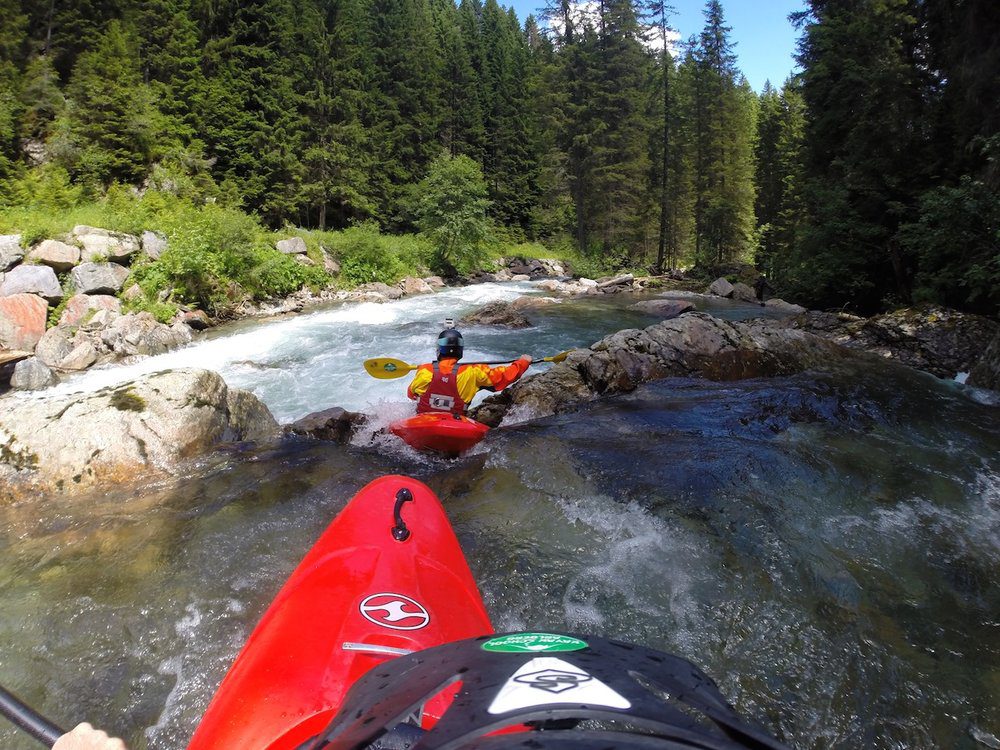 Δοκιμάστε τα πιο extreme sports: creeking