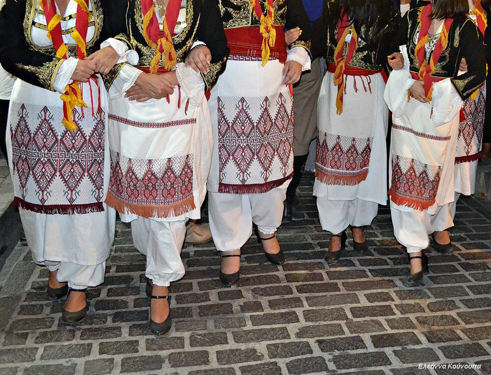 κρητικές φορεσιές