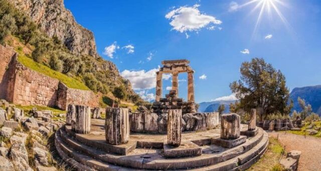 ελληνικα μνημεια