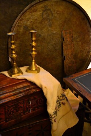 Βυθούλκας Γιώργος Vithoulkas Antiques