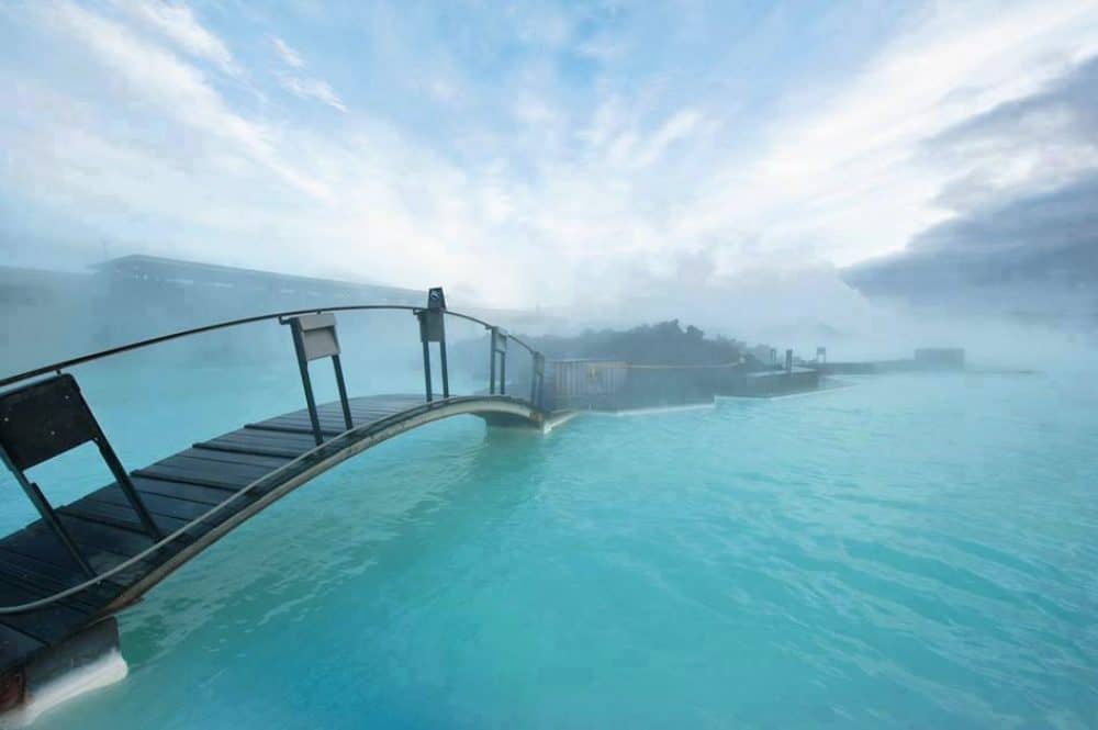 Τα χρώματα της λίμνης Blue Lagoon στην Ισλανδία
