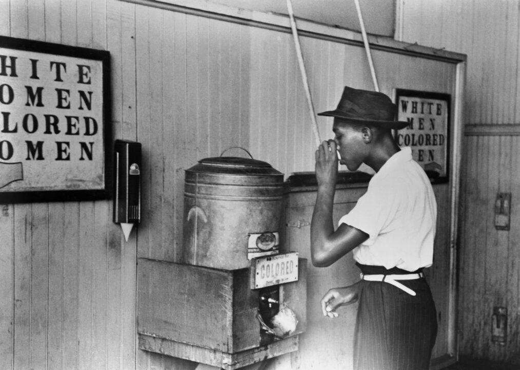 νομοθεσία jim crow