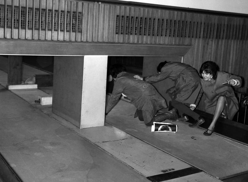 Beatle maniacs in the airport of London