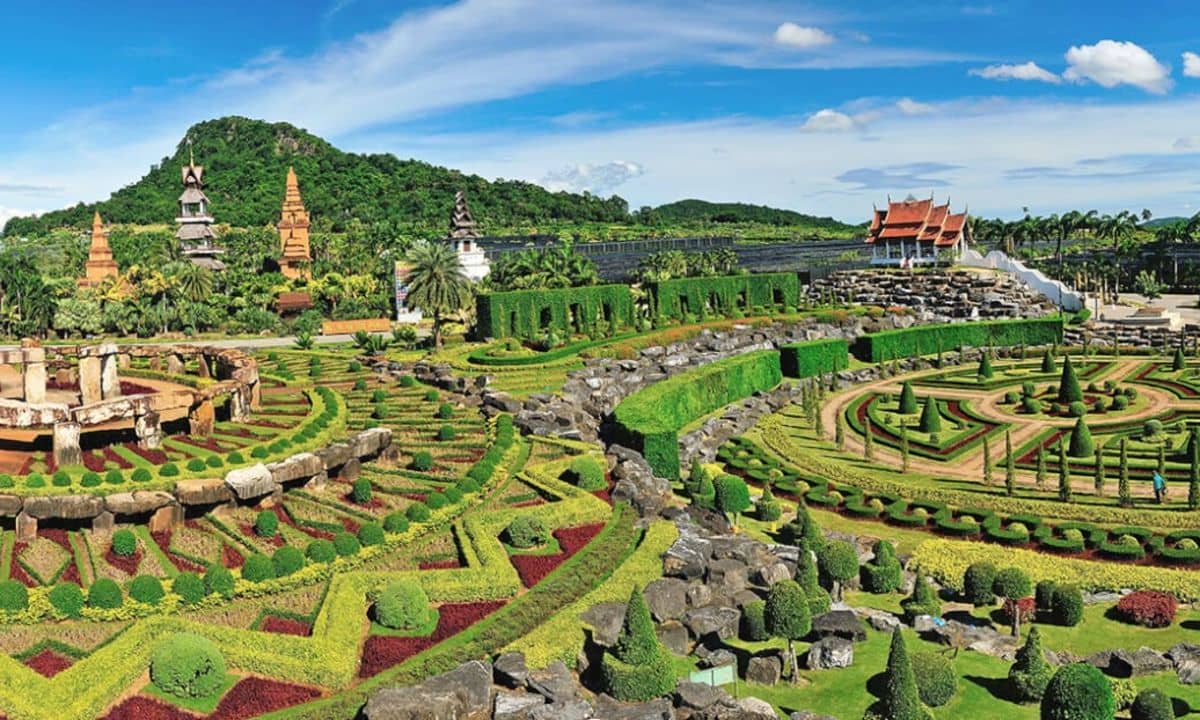 Nong Nooch Gardens  ανοιξιάτικοι κήποι