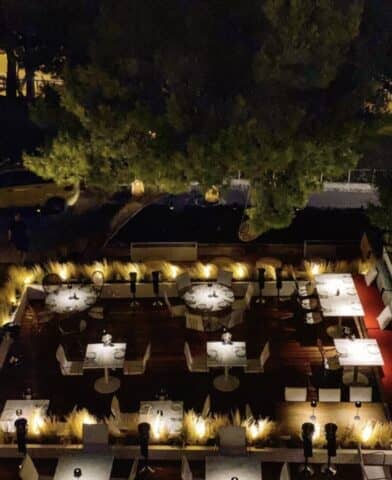 restaurant