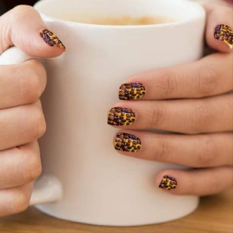 coffee manicure