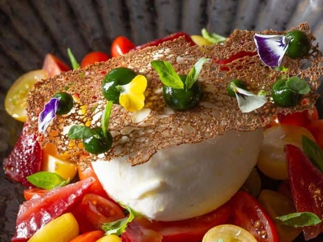 Φαγητό στο Μικρολίμανο - Amaya Itameshi Cuisine