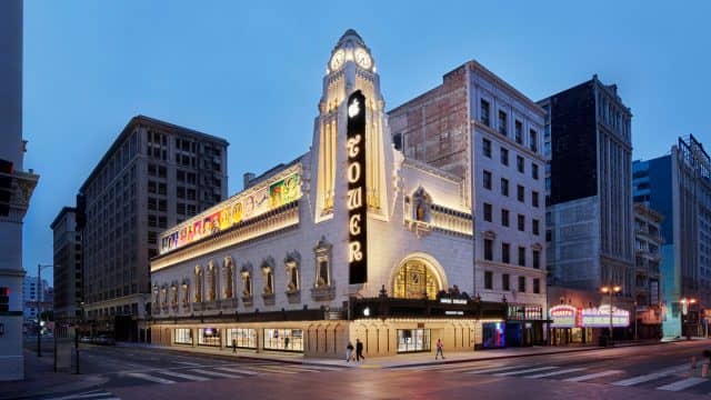 Apple Tower Theatre, Los Angeles