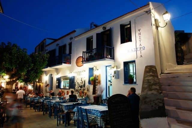 Φαγητό στην Αλόννησο - Κάστρο