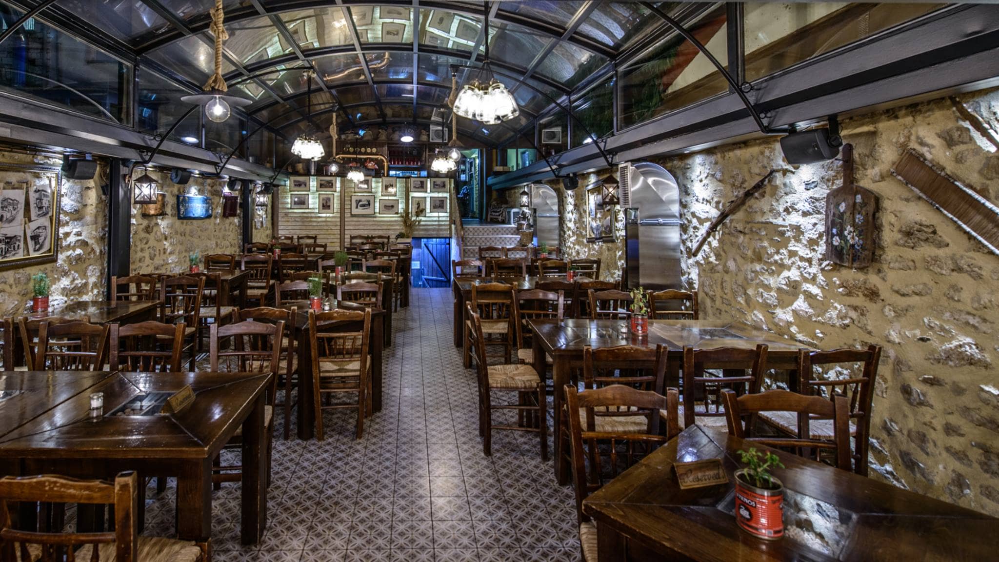 εστιατόρια στα Ιωάννινα Μυσταγωγία