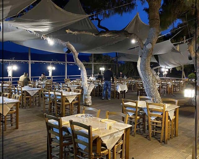 Εστιατόρια στη Σαλαμίνα - Ψίθυροι Γεύσεων