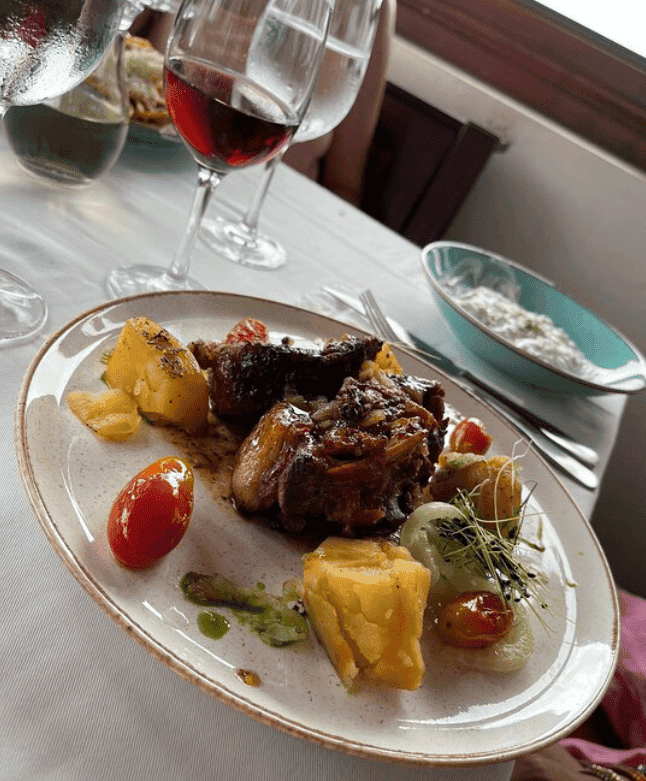 Τ' Αλώνι | Πηγή: https://www.tripadvisor.com.gr/