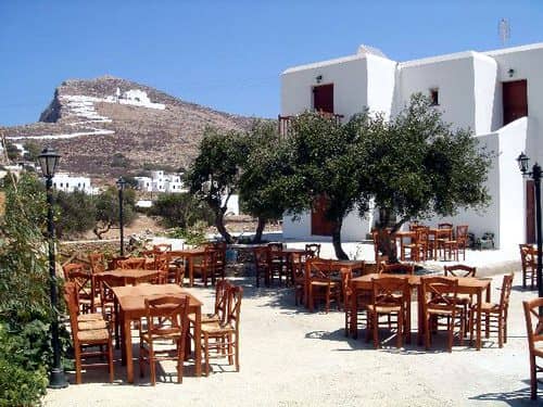 Εστιατόρια στη Φολέγανδρο