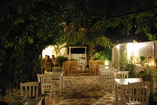 Εστιατόρια στη Φολέγανδρο - eva's garden