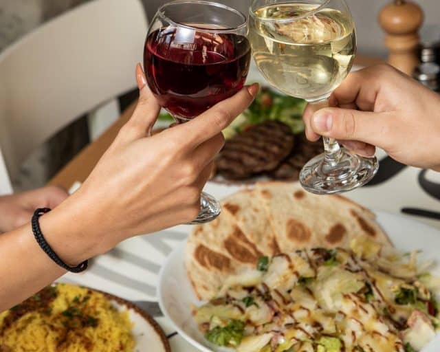 Τα καλύτερα εστιατόρια στο Λουτράκι - GRC Steakhouse