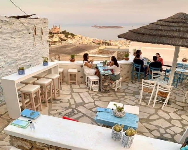 Brunch στη Σύρο - Συριανών Καφεποτείο