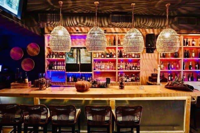 Brunch στη Σύρο - Mammo wine & food bar