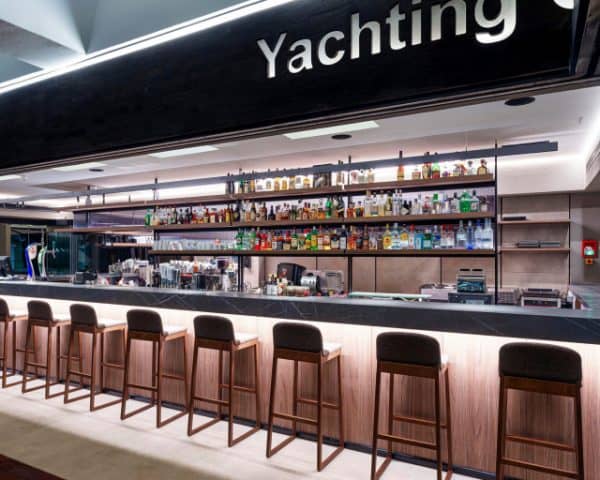 Brunch στη Ρόδο - Yachting Club Cafe