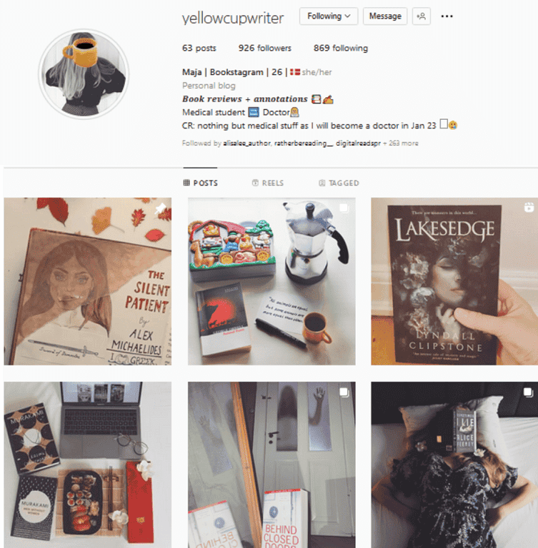Bookstagram