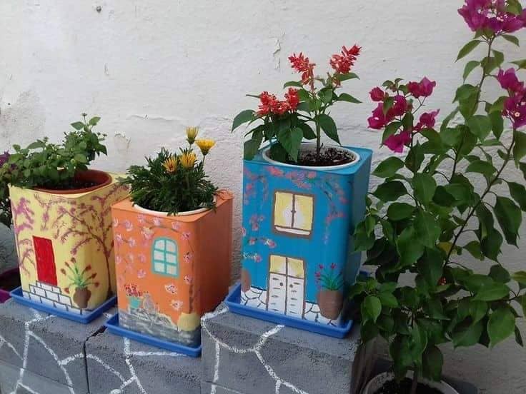Αντικειμενα απο ανακυκλωσιμα υλικα