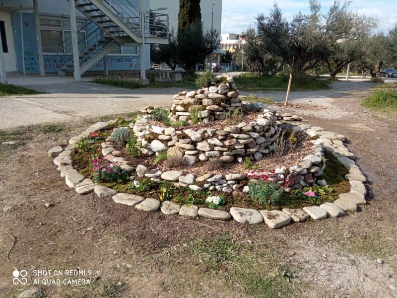 Σπιράλ αρωματικών φυτών - Κήπος Άνθεια | Πηγή: Εθελοντική Ομάδα Έθεξις