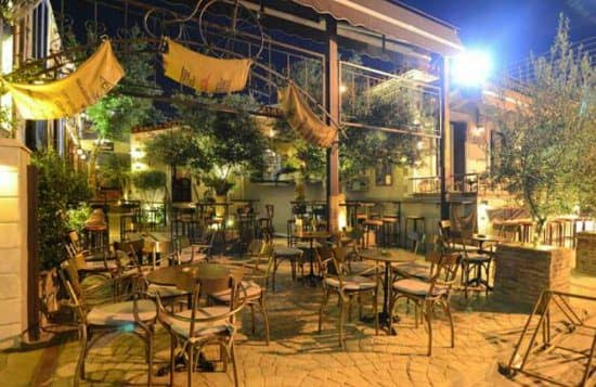 cafe-bar