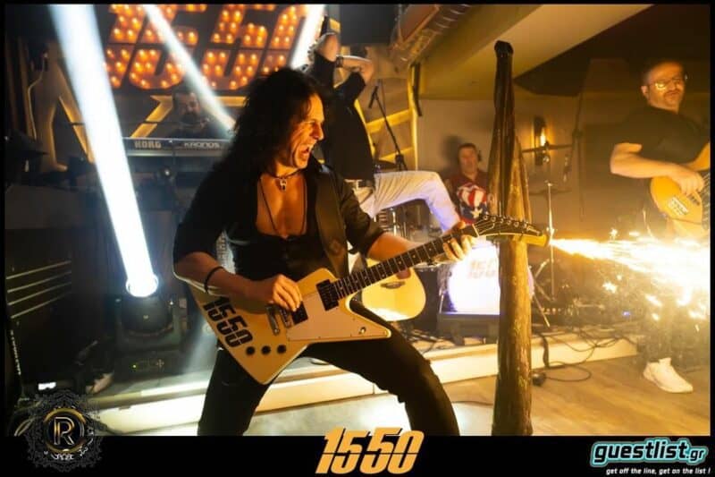 1550 Band