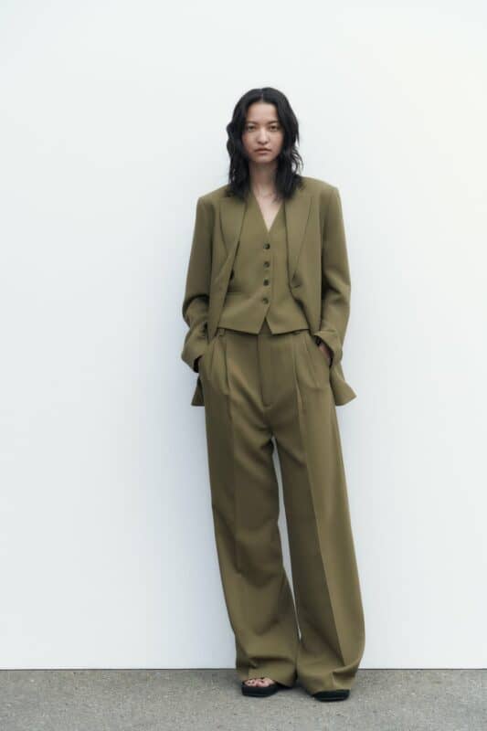 Androgynous look