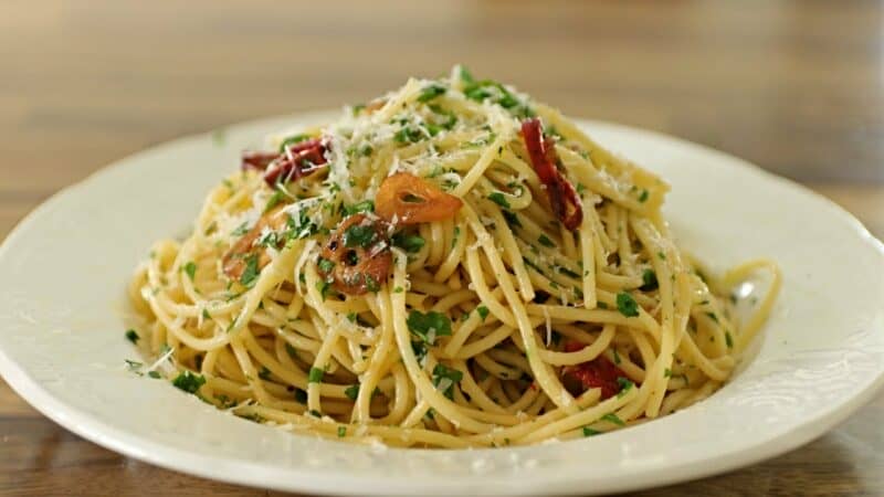 Aglio olio e peperoncino