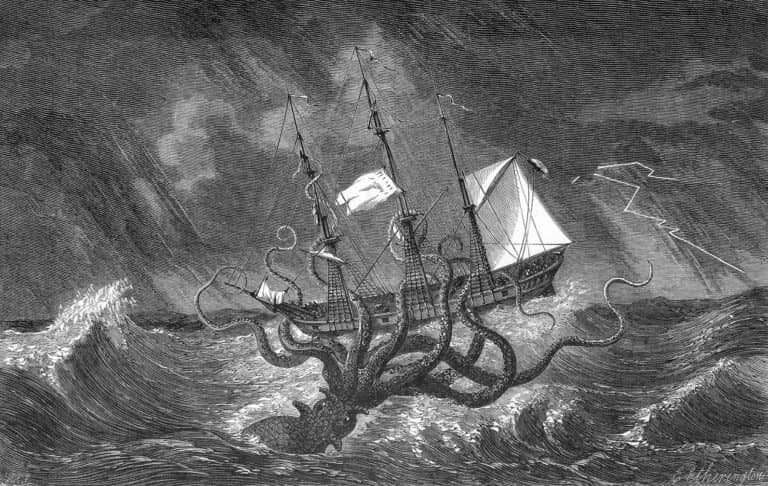 Εικαστική αποτύπωση του μυθικού kraken καθώς επιτίθεται σε ένα περαστικό πλοίο. 