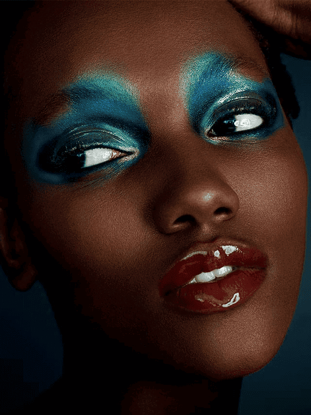 Aquatic makeup