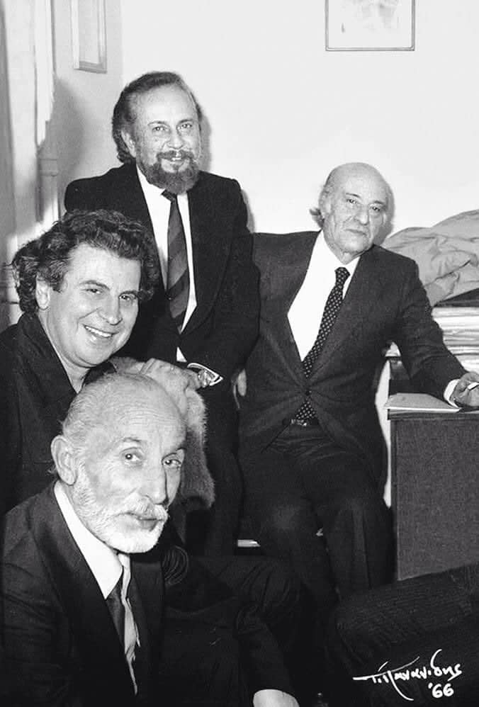 Μίκης Θεοδωράκης