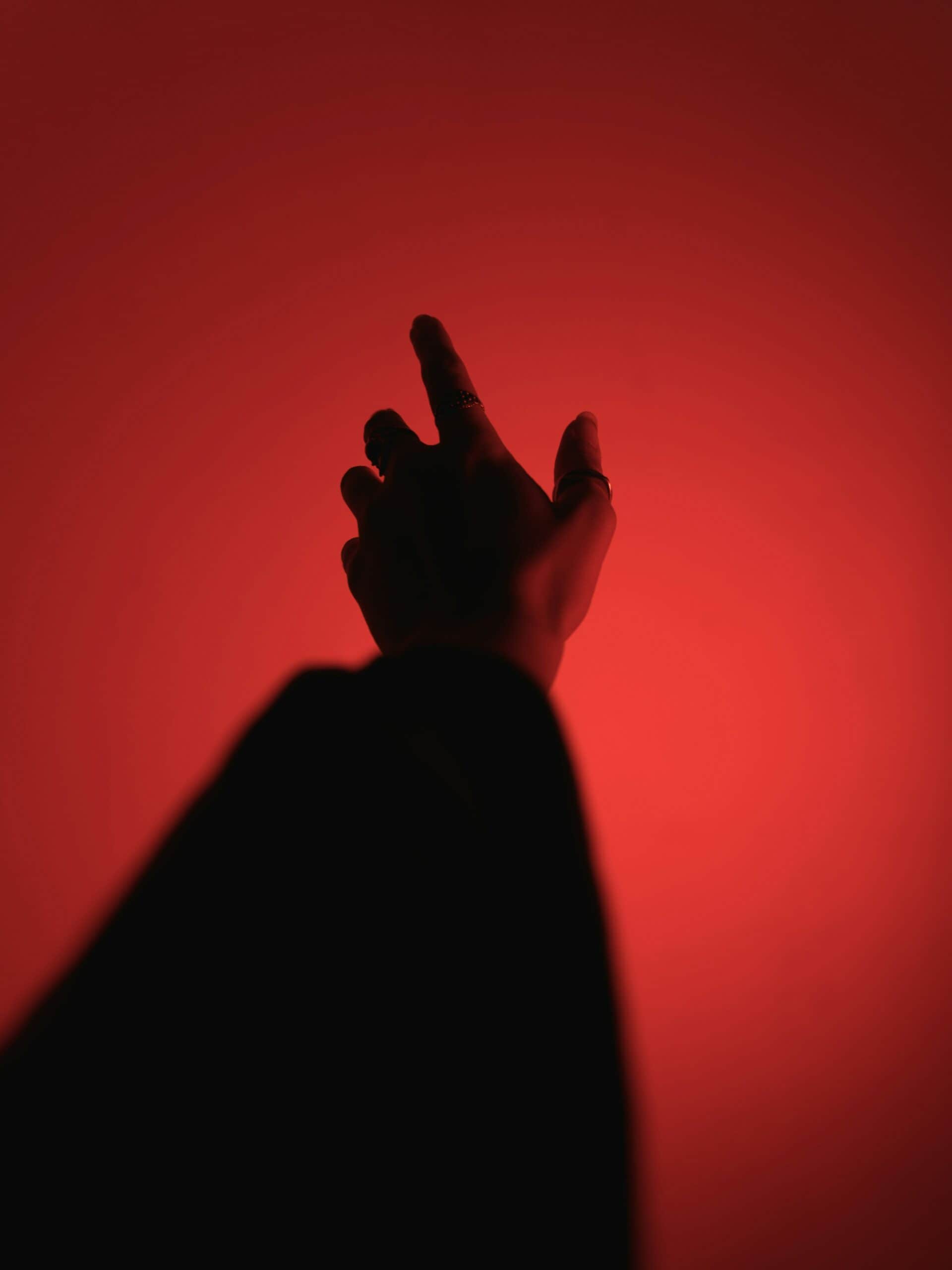 Όλοι κουβαλάμε "red flags"