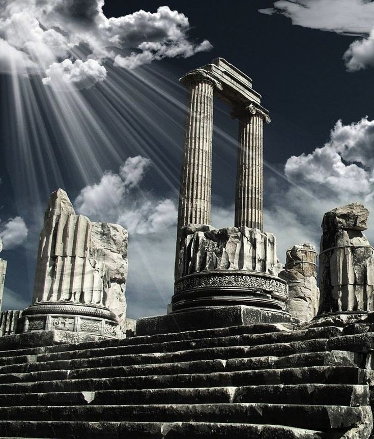 ὅμαιμον, ὁμόγλωσσον, ὁμόθρησκον και ὁμότροπον
