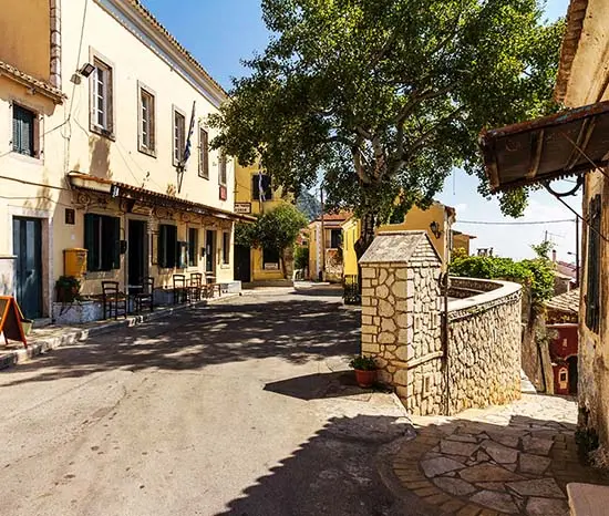 Λάκωνες