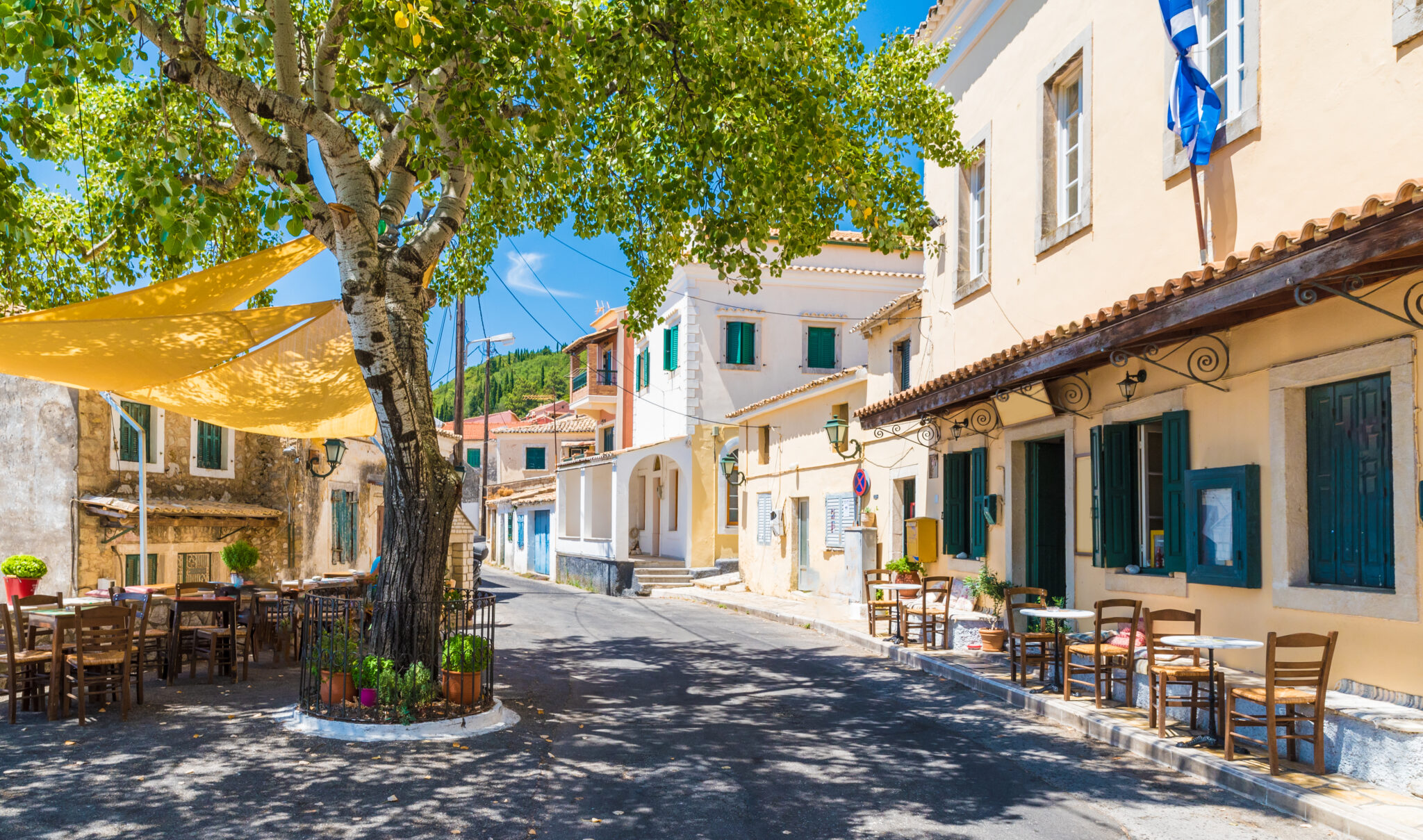 Λάκωνες