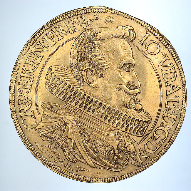 [Γκρατς Coin Cabinet]