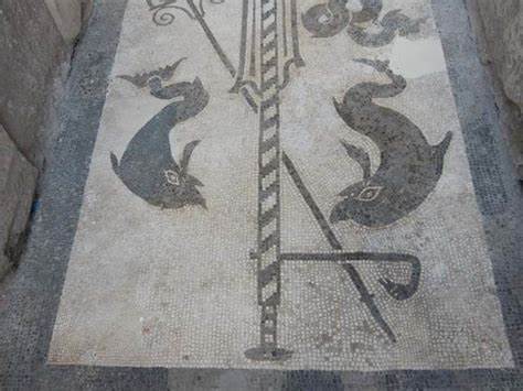 Τα δελφίνια στην ελληνορωμαϊκή τέχνη