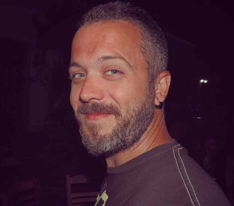 Αποστόλης Χειρδάρης