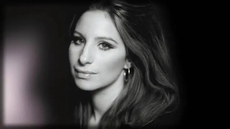 Barbra-Streisand-Cover-MaxMag