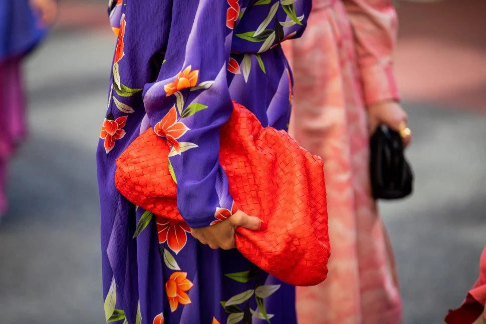 Puffy Clutches