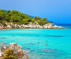 Καβουρότρυπες: η Χαβάη της Ελλάδας